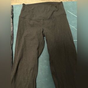 Align 21 inch emboss Leggings